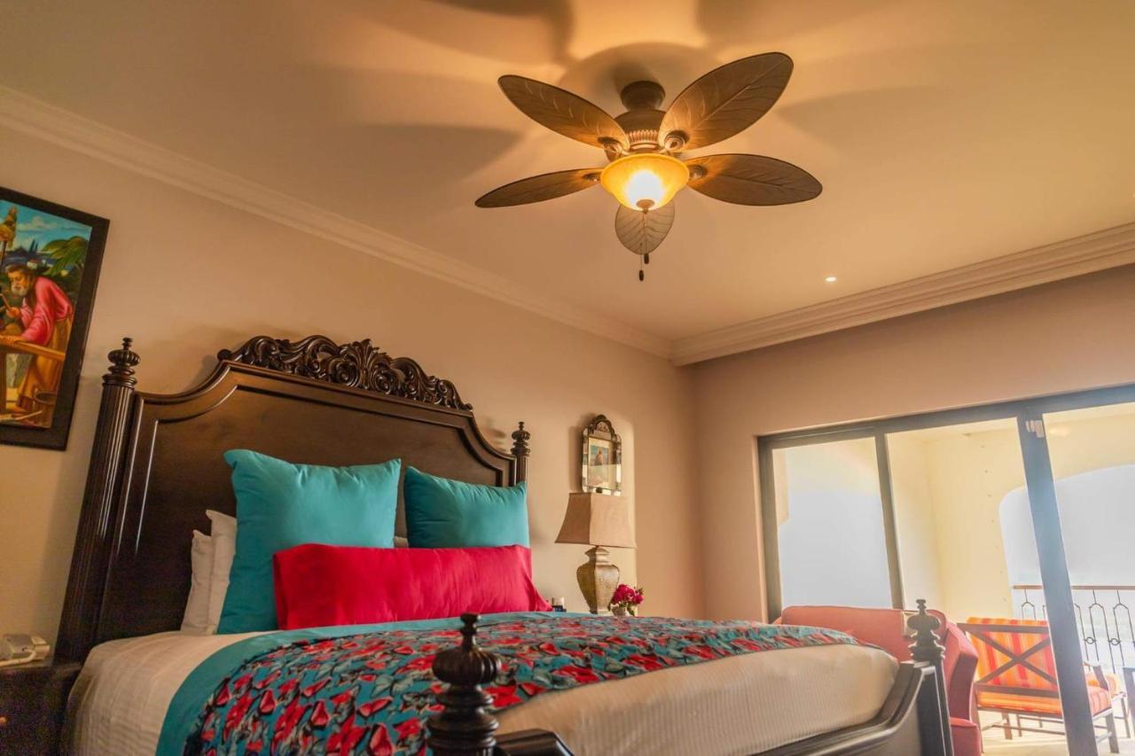 Luxurious Suites With Private Balconies, Vista Encantada Resort, Spa & Retreat 卡波圣卢卡斯 外观 照片