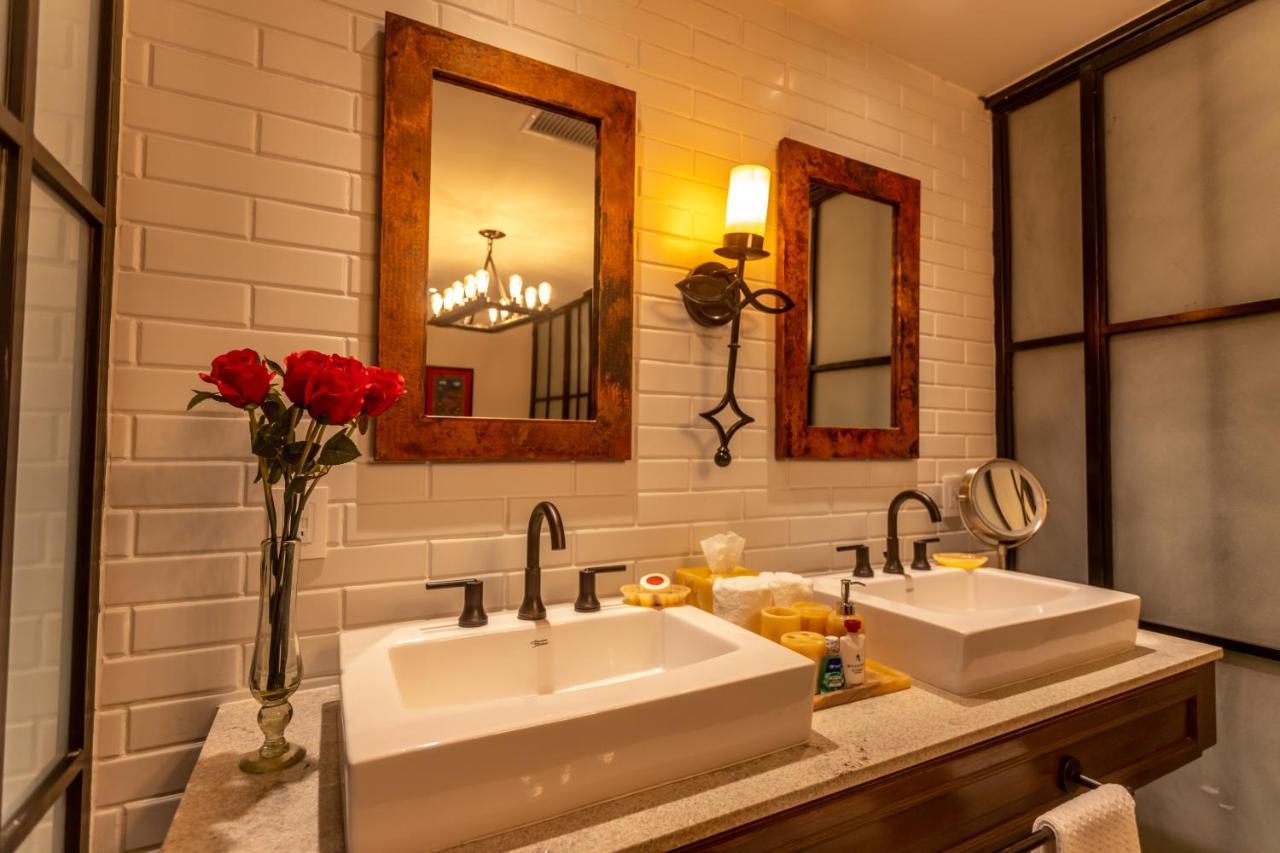 Luxurious Suites With Private Balconies, Vista Encantada Resort, Spa & Retreat 卡波圣卢卡斯 外观 照片