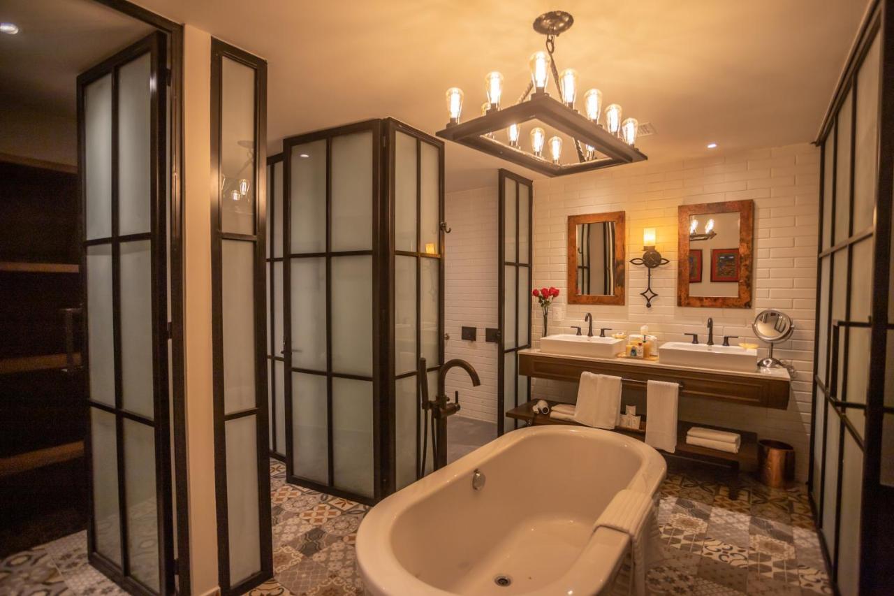 Luxurious Suites With Private Balconies, Vista Encantada Resort, Spa & Retreat 卡波圣卢卡斯 外观 照片